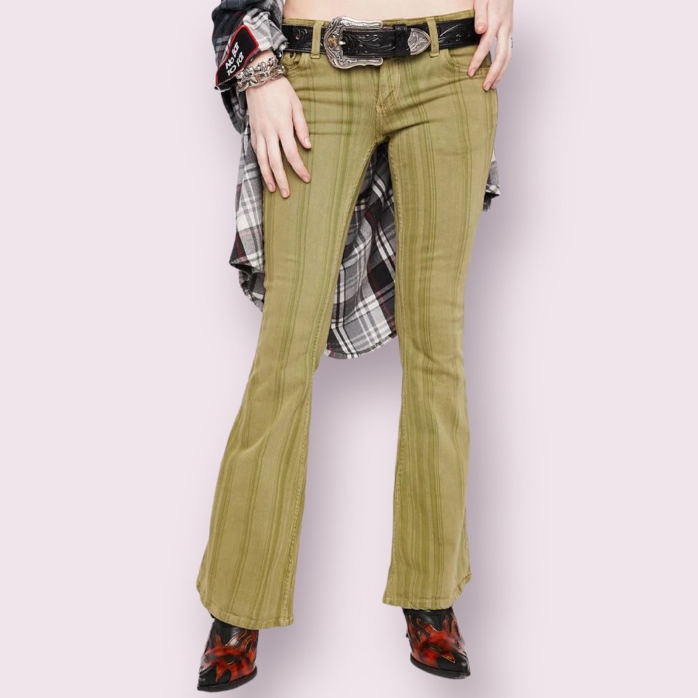 BDG Low Rise Flare Pants